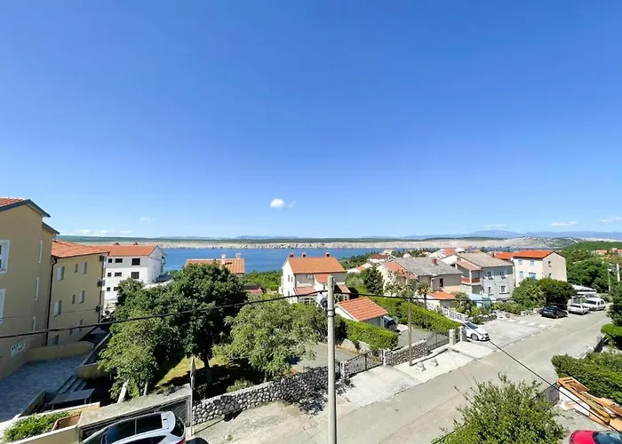 With Sea View In - 75 M² - Terrace *