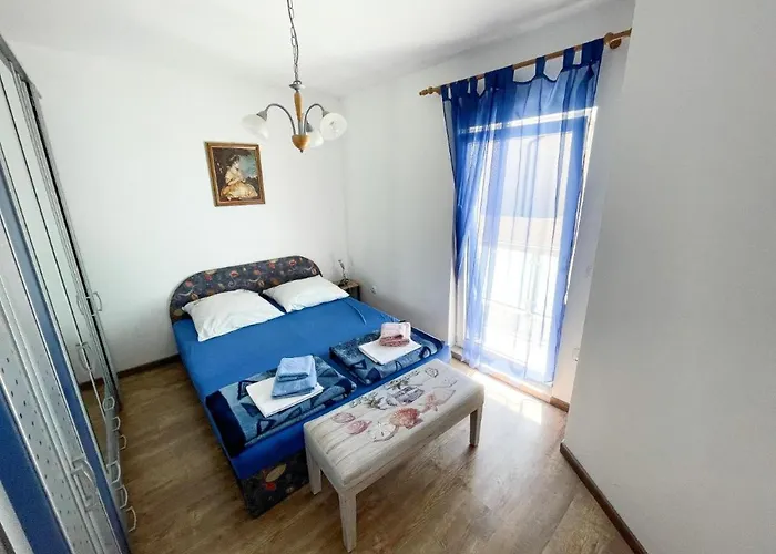 With Sea View In - 75 M² - Terrace *