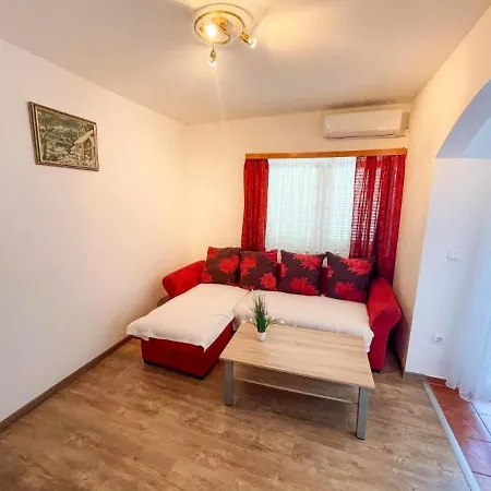 With Sea View In - 75 M² - Terrace Lejlighed *